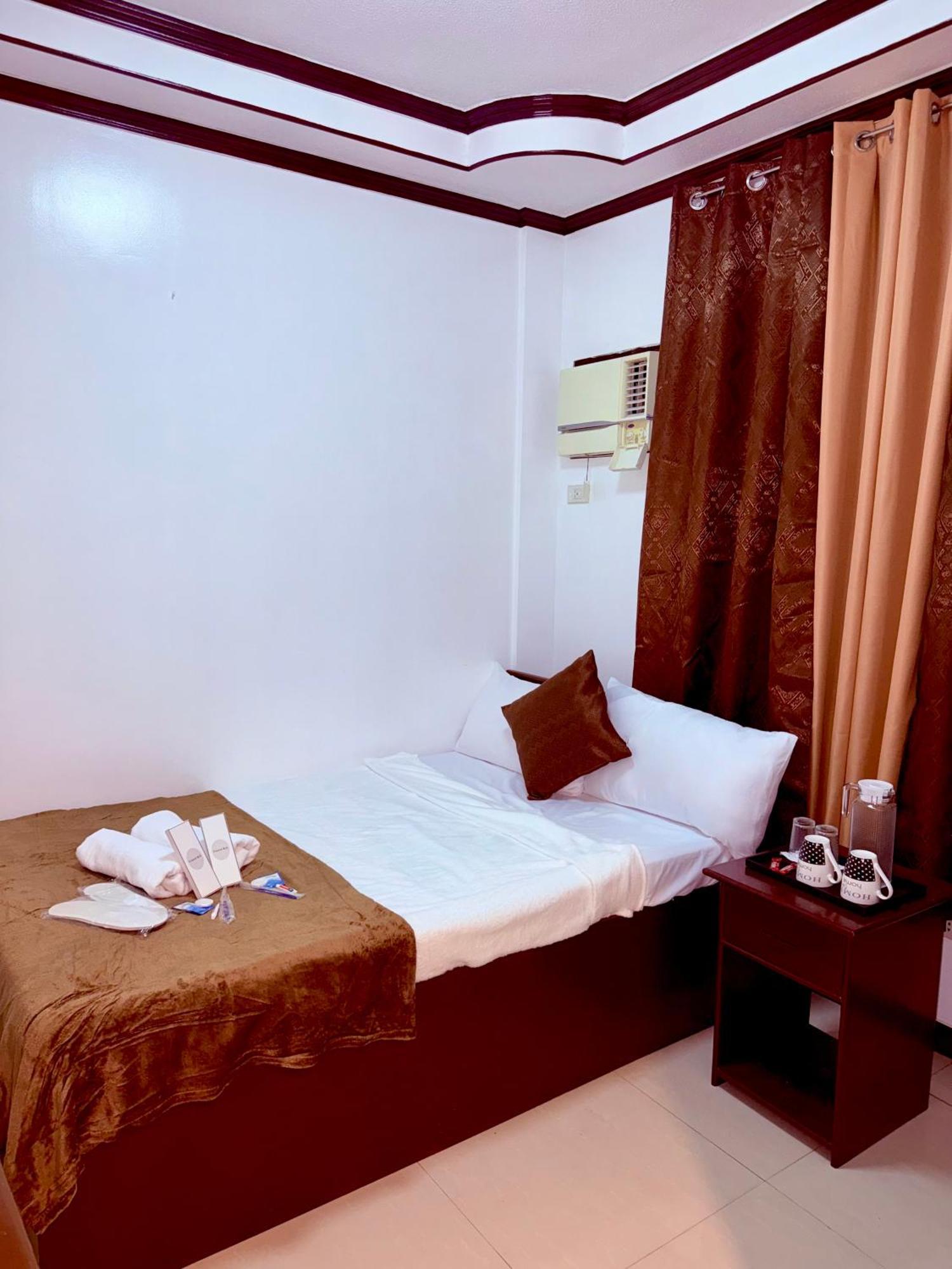 Hotel The Birrells Boracay By Cassy *